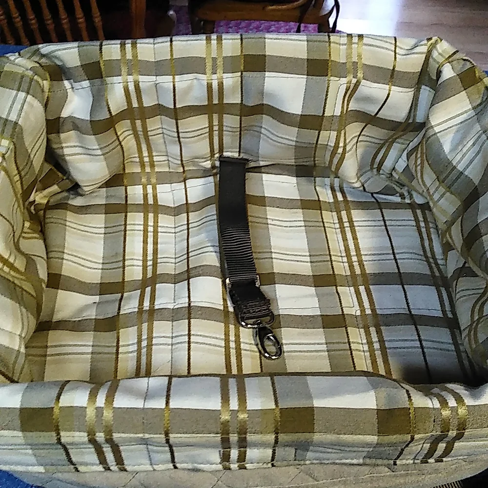 Happy ride quilted booster seat